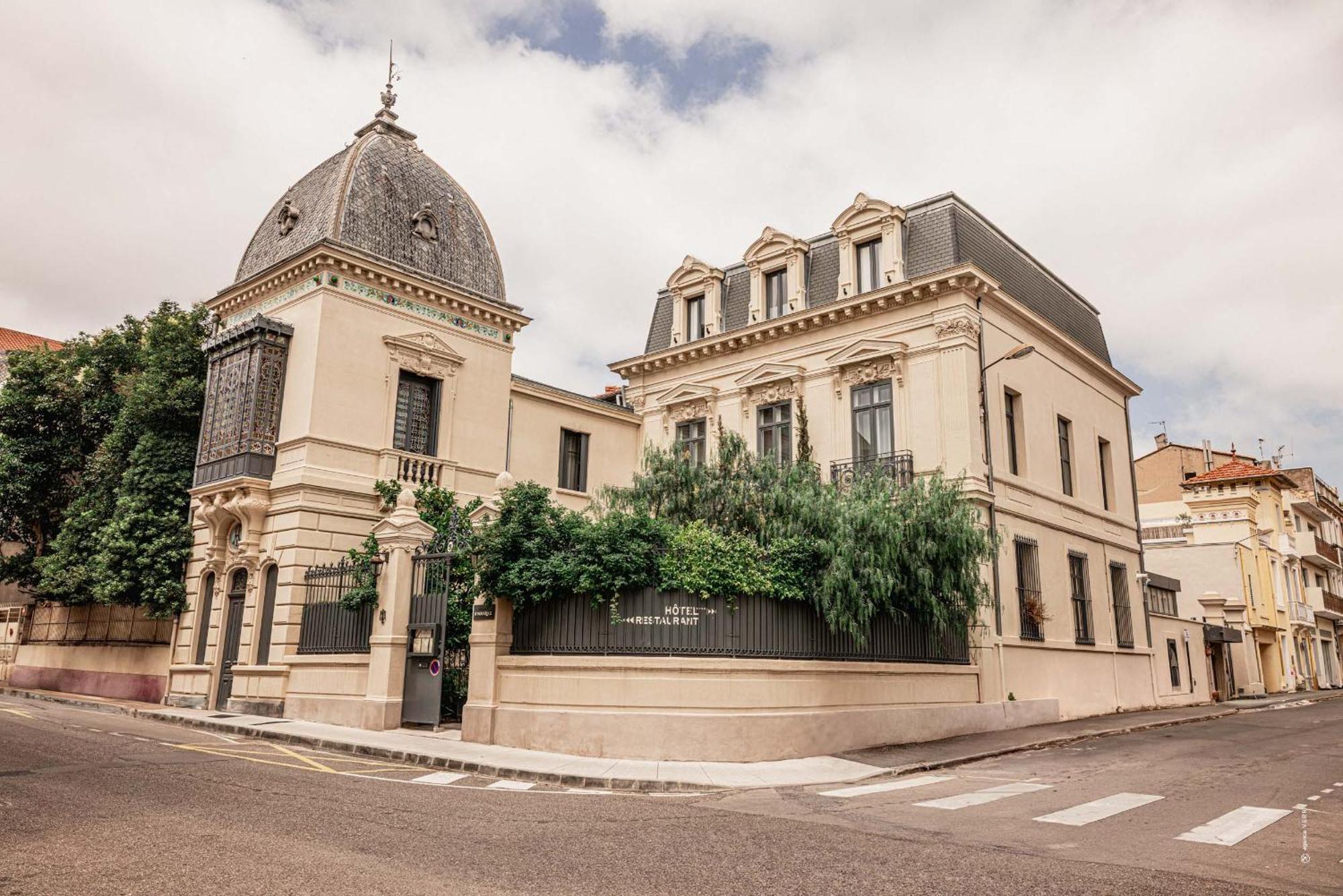 Hotel Le Mosaique Narbonne Bagian luar foto