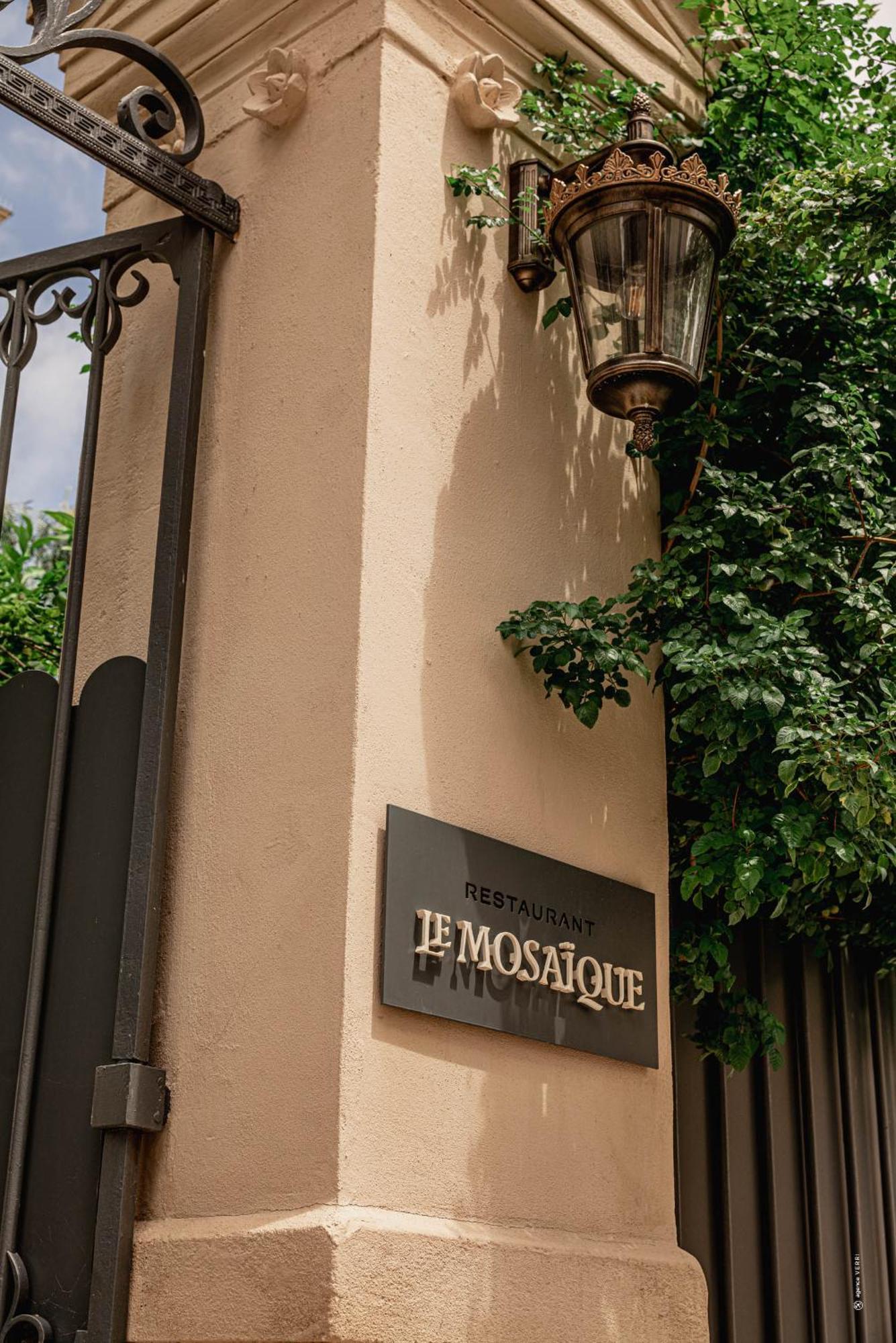 Hotel Le Mosaique Narbonne Bagian luar foto